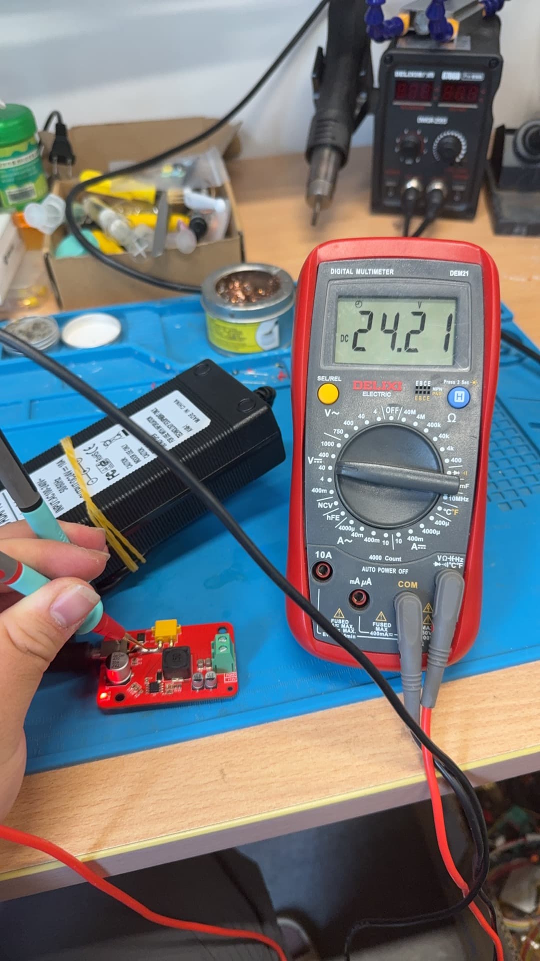 24 V reading during power-board bring-up